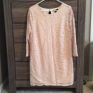 Blush pink lace dress. 3/4 length sleeve
